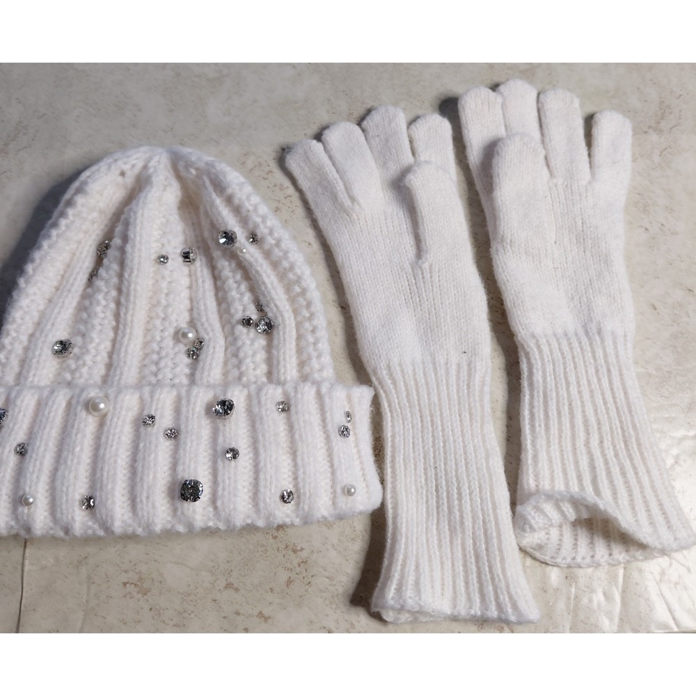 BCBGeneration Ivory Bling Beanie and Gloves Set Rhinestone Pearl White Winter